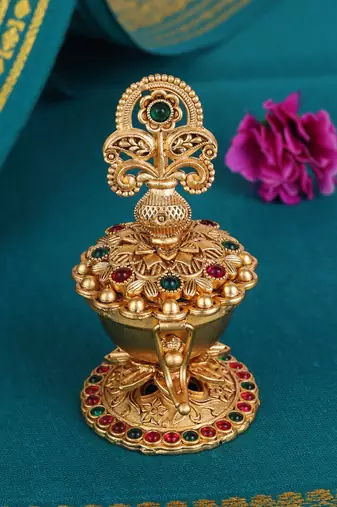 Traditional paisley kalasha(waterpot) gold plated brass sindoor dani/dibbi for women