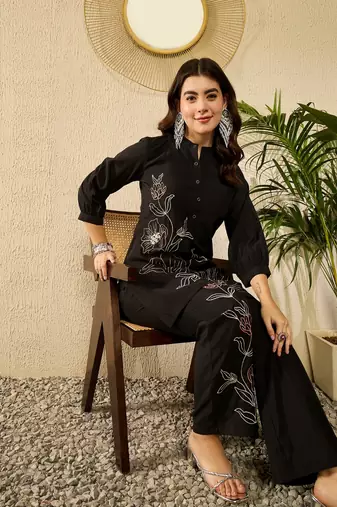 Women black silk blend solid embroidered coord sets