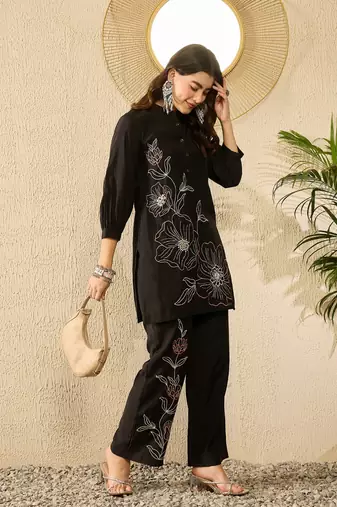 Women black silk blend solid embroidered coord sets