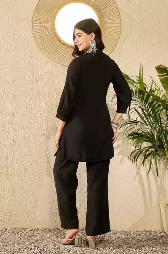 Women black silk blend solid embroidered coord sets
