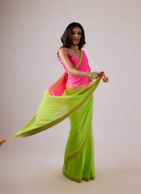 Pink and green plain silk saree with ombre pallu and gota lace border 2