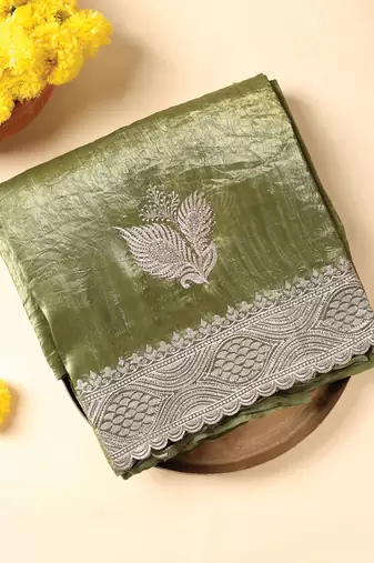 Mehendi bloom saree