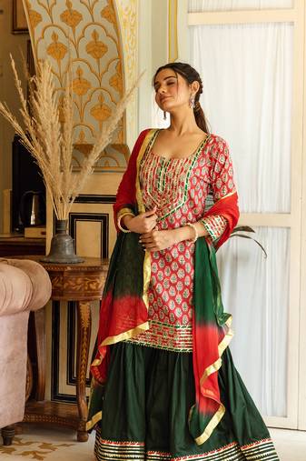 Tara-hand-block-sharara-set-with-gota-work