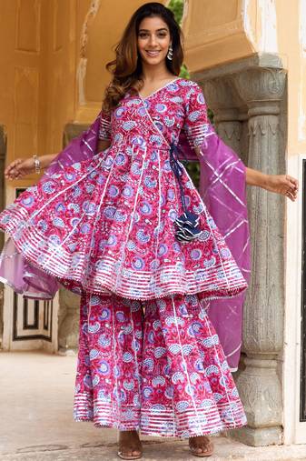 Kareena-hand-block-sharara-set-with-gota-work