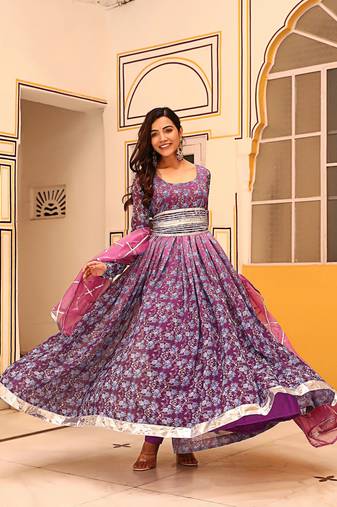 Evara-floral-printed-lilac-anarkali-suit-set