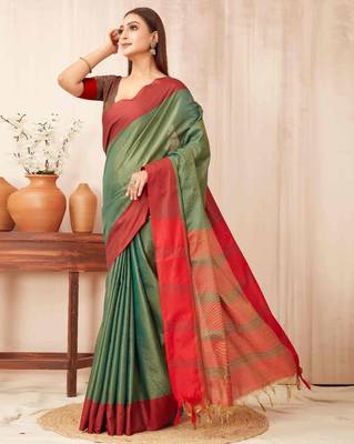 Teal silk blend saree with contrast  blouse 3