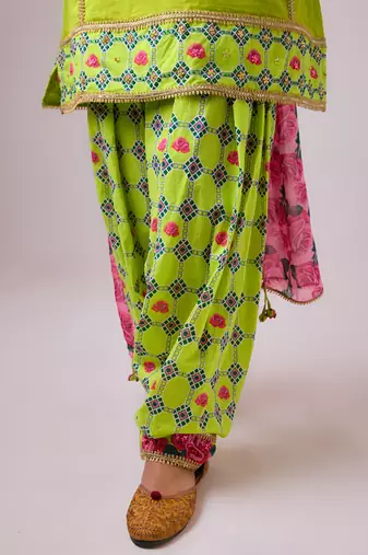 Lime cambric floral printed kurta set