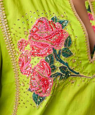 Lime cambric floral printed kurta set 5