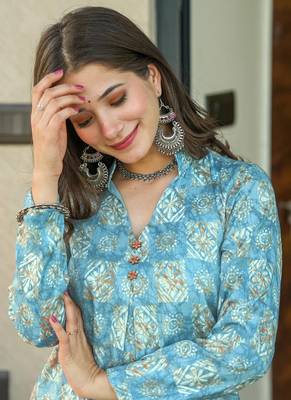 Sky blue printed muslin salwar-kameez 3