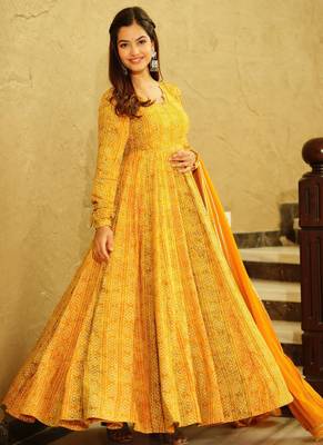 Yellow printed georgette gown 1