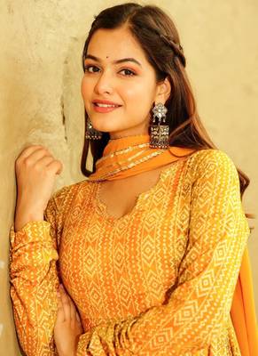 Yellow printed georgette gown 4
