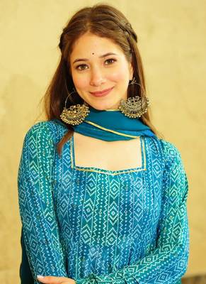 Sky blue printed georgette gown 3