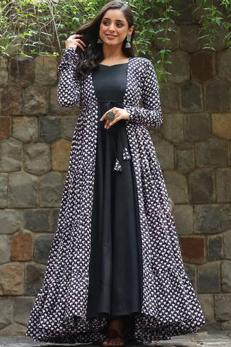 Black digital print muslin gown