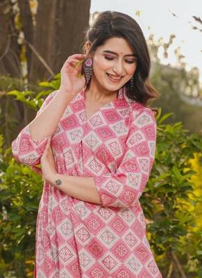 Peach printed rayon palazzo 2