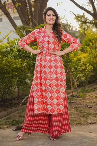Pink printed rayon palazzo