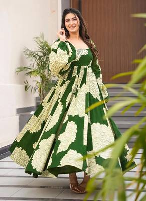 Green printed rayon gown 2