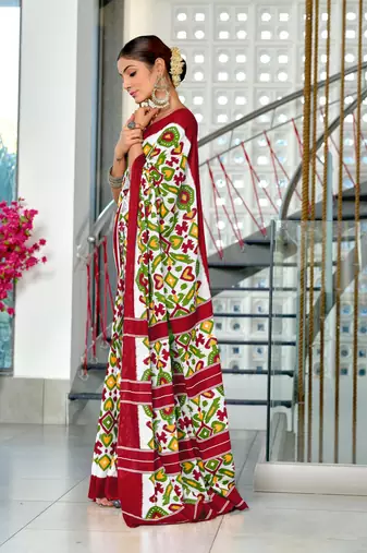 Maroon mulcotton ikat block print saree with unstitched blouse piece