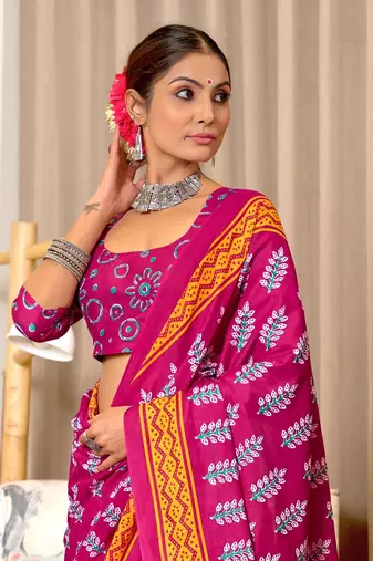 Pink mulcotton hand print saree with unstitched blouse piece