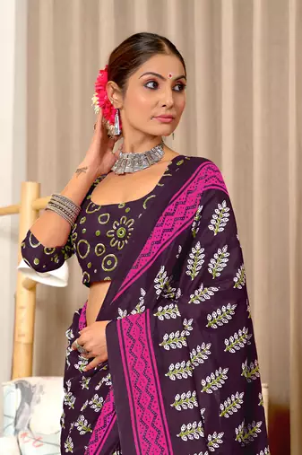 Purple mulcotton hand print saree with unstitched blouse piece