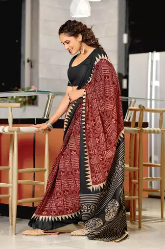Maroon mulcotton hand print saree with unstitched blouse piece