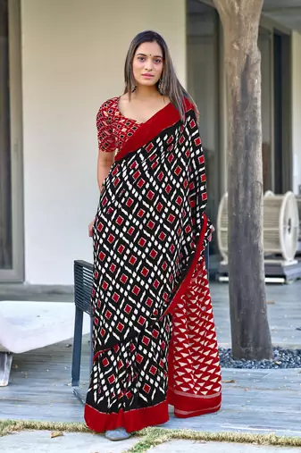 Black mulcotton ikat print saree with unstitched blouse piece