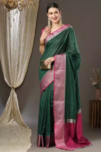 Dark green checks design silk blend saree with blouse piece