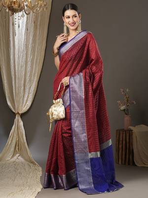 Maroon checks design silk blend saree with blouse piece 2