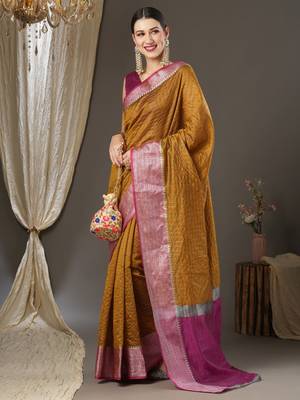 Mustard checks design silk blend saree with blouse piece 2