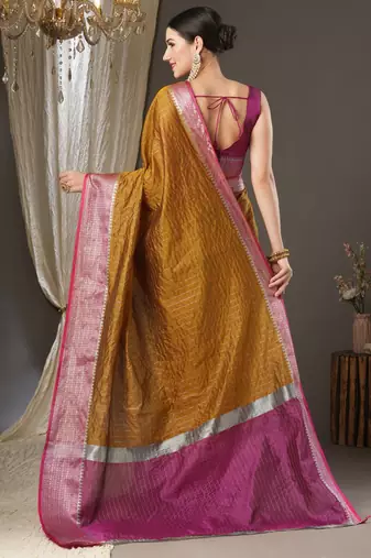Mustard checks design silk blend saree with blouse piece