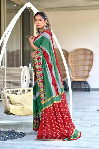 Red mulcotton block print saree with unstitched blouse piece