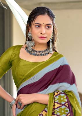 olive mulcotton block print saree with unstitched blouse piece 4
