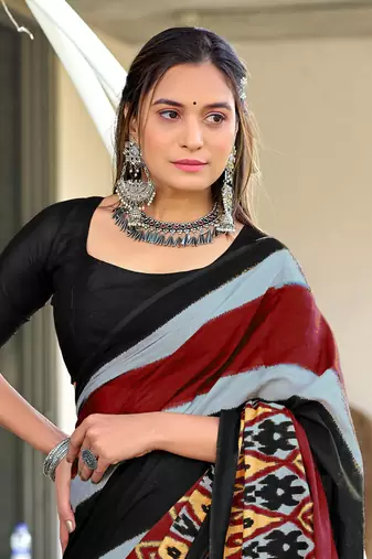 black mulcotton block print saree with unstitched blouse piece