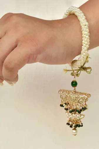 Filigree bhabhi lumba with roli chawal