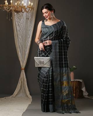 Black and grey silk blend checks style saree with blouse 2