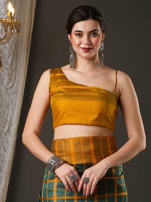 green silk blend checks style saree with blouse 5