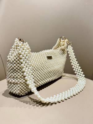 pearl white real glass pearl embellished handheldbag 2
