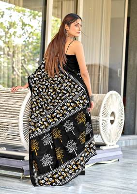 Black mulcotton hand block print saree with unstitched blouse piece 2