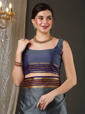 Grey border silk blend saree with contrast  blouse 4