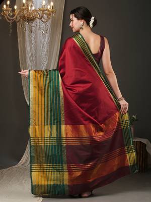 Maroon border silk blend saree with contrast  blouse 3