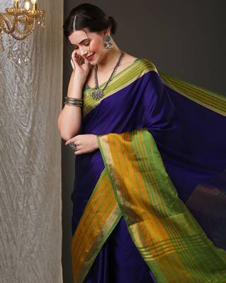Blue border silk blend saree with contrast  blouse 4