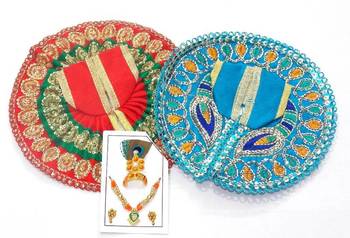 6.5'' Zari And Thread Work Poshak And Shringar 1
