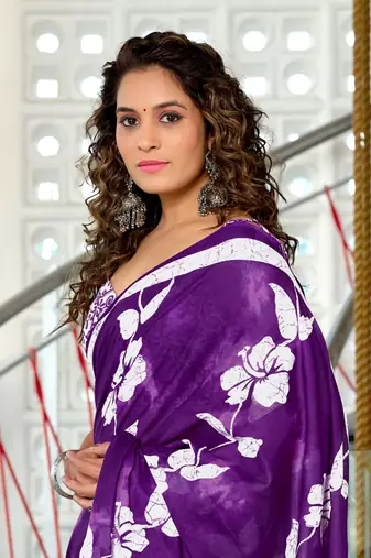 Purple mulmul cotton hand block floral print saree with printed blouse piece