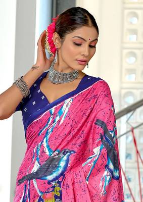 Pink mulmul cotton hand block printed saree with contrast blouse piece 4