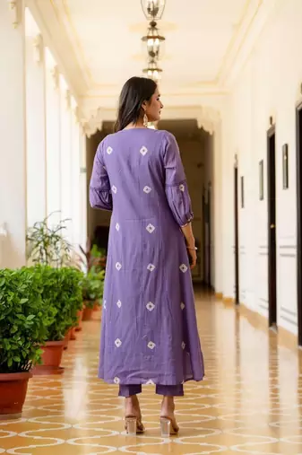 Stylish women haati embroidery anarkali kurta pant & dupatta set