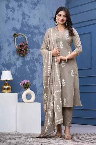 Stylish women cotton dorry embroidery long kurta pant & dupatta set