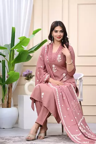 Stylish women cotton dorry embroidery long kurta pant & dupatta set