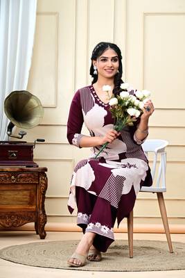 Stylish women kurta & palazzo set 4