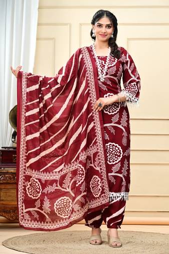 Stylish women rayon long kurta & pant with dupatta set