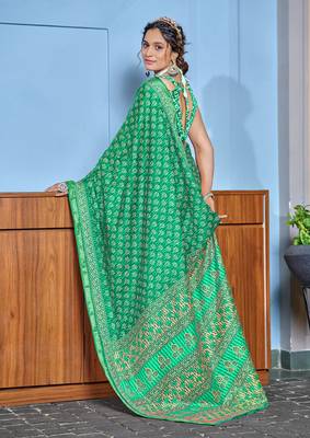 Green bagru block print modal mulcotton saree with blouse 2