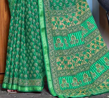 Green bagru block print modal mulcotton saree with blouse 4